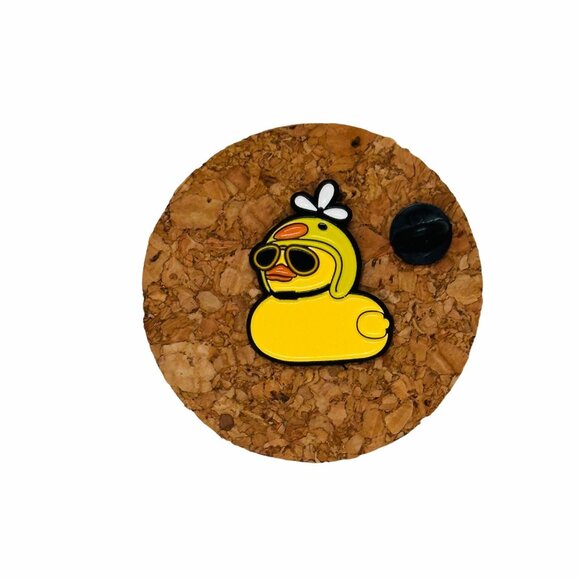 ✨Yellow Duck Enamel Pin With Sunglasses Propeller Hat Animal Duckling Brooch New - Picture 2 of 5